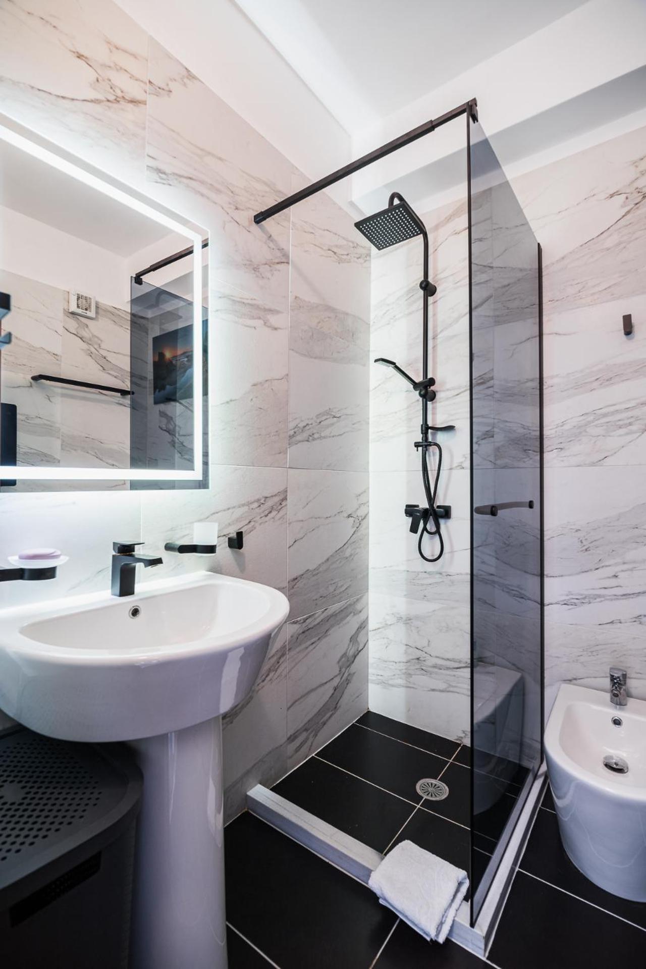 Saranda Terraces Exclusive Appartment Luaran gambar